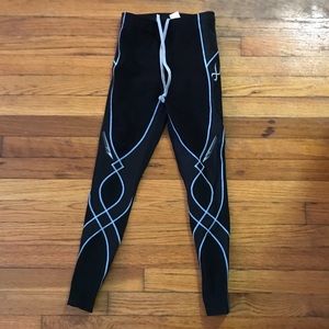 CW-X cropped compression leggings, size S, EUC